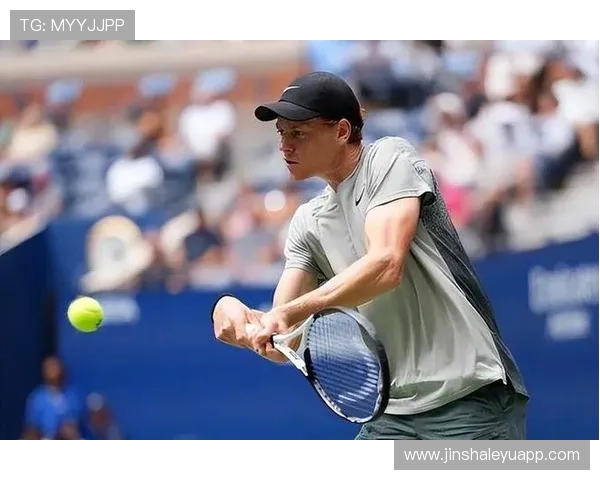网球赛场风云再起 世界顶级球员争夺年终总决赛冠军
